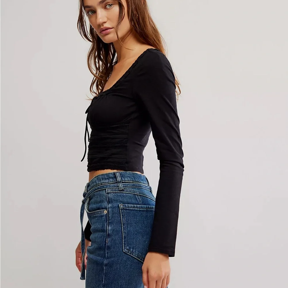 FREE PEOPLE Scarlet Smocked Top Black NWT Size Medium Romantic Boho Blouse